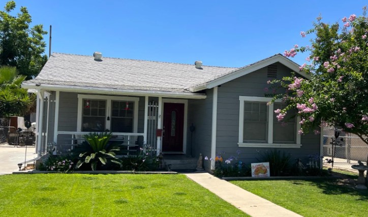 411 Highland Dr.